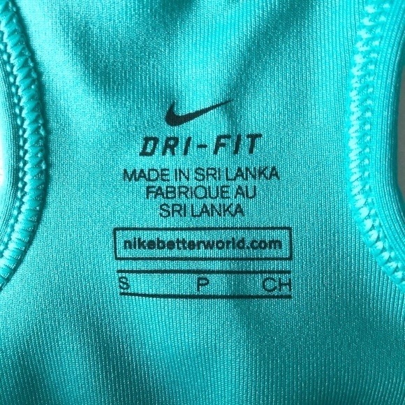 Nwot Nike sports bra - Picture 5 of 6